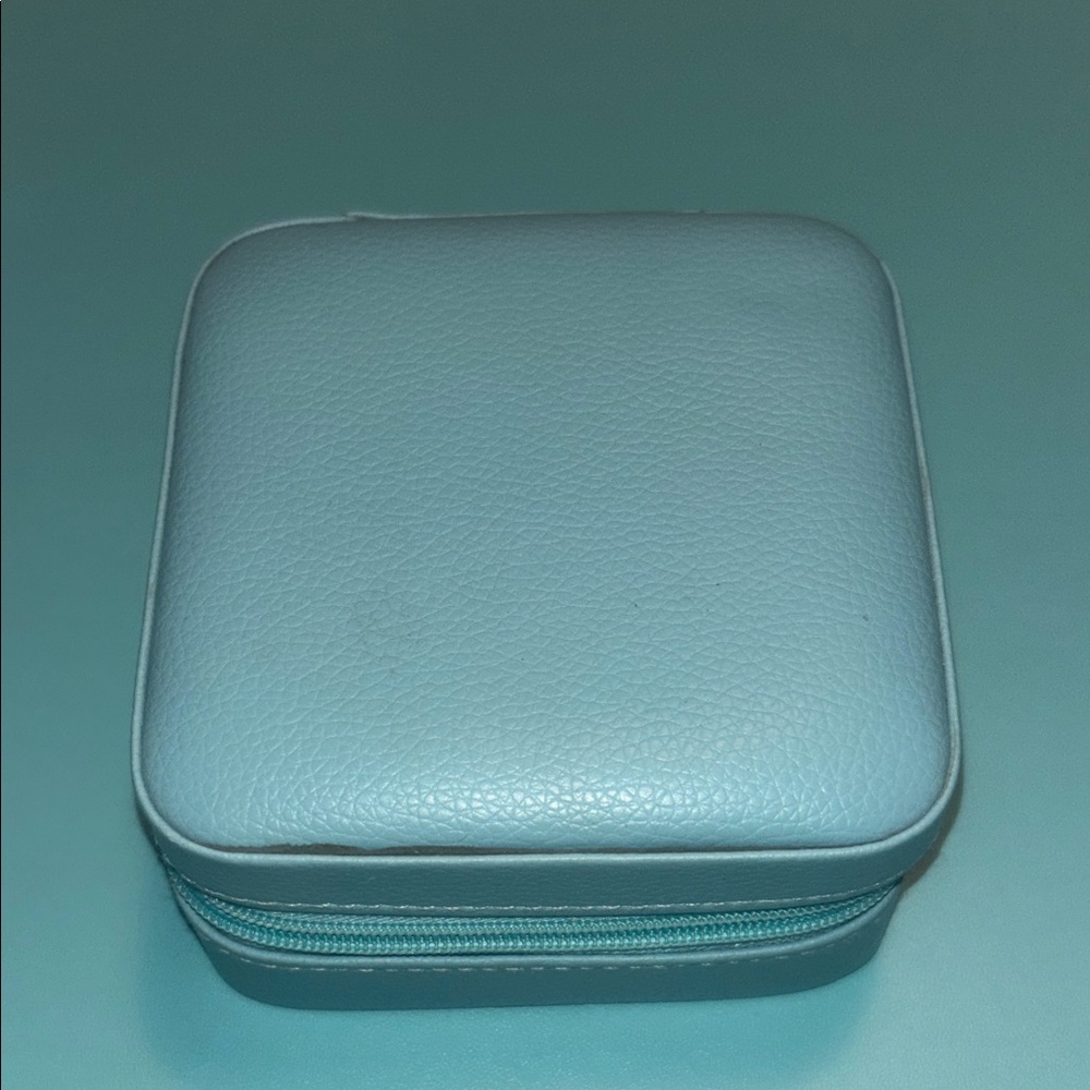 Turquoise Jewelry Box - Picture 2 of 3